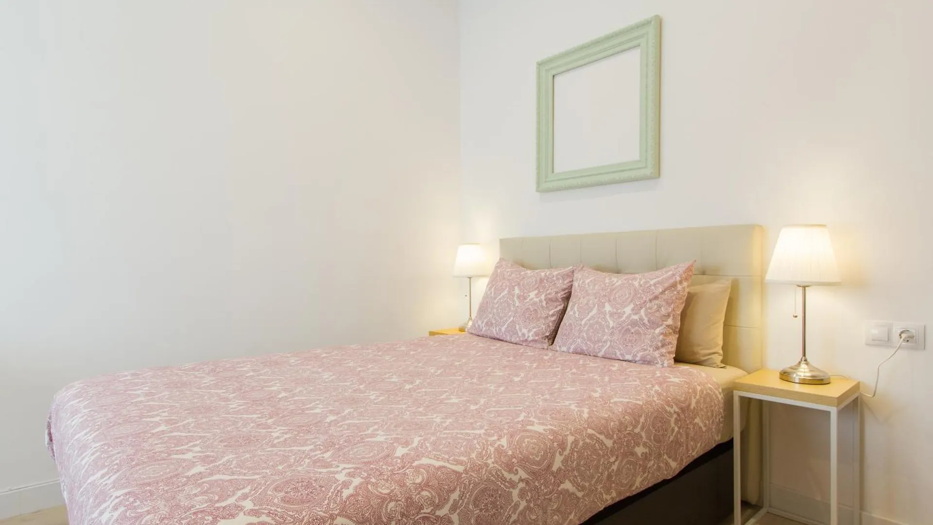 Apartment Novus Homes Barcelona Collblanc L'Hospitalet de Llobregat Spain