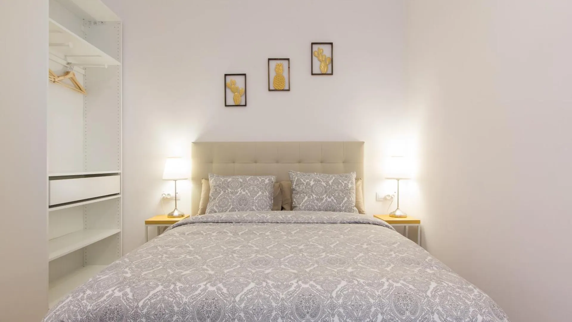 Novus Homes Barcelona Collblanc L'Hospitalet de Llobregat Apartment