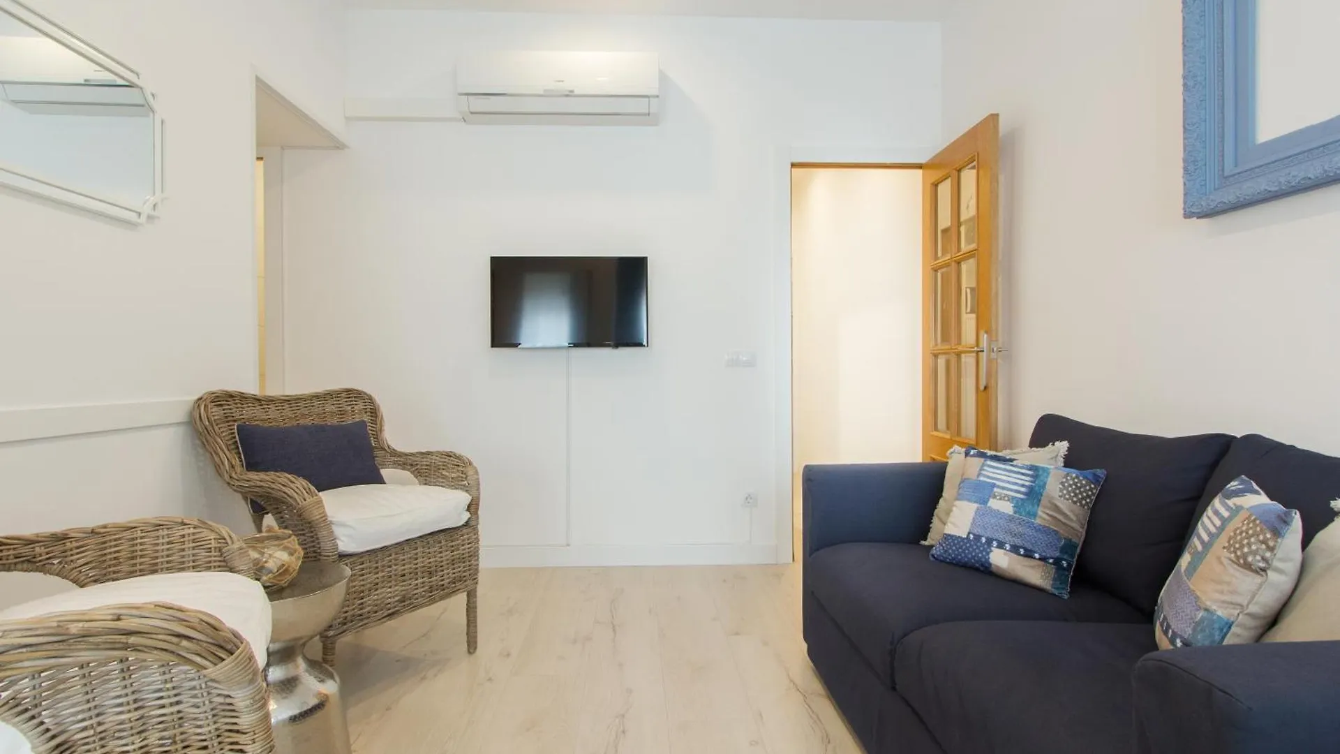 Apartment Novus Homes Barcelona Collblanc L'Hospitalet de Llobregat Spain